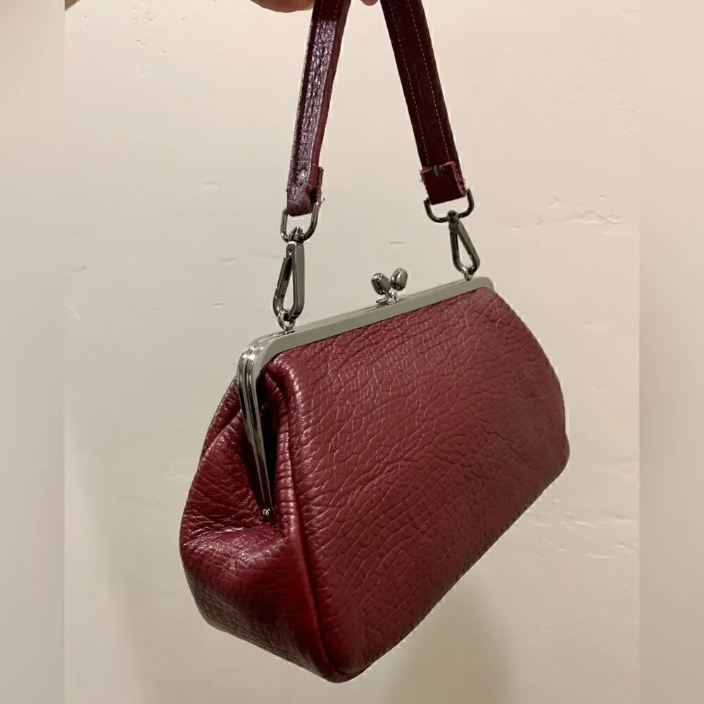 Handmade Genuine Premium Cowhide “Tulip” Kisslock Wristlet/Shoulder Bag